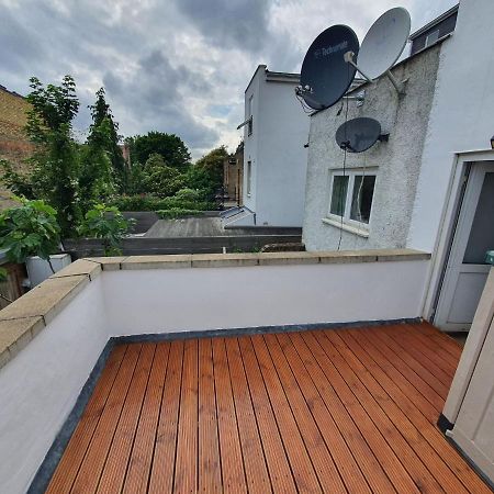 2 Bed Room Flat Near Westfield, West Londres Exterior foto