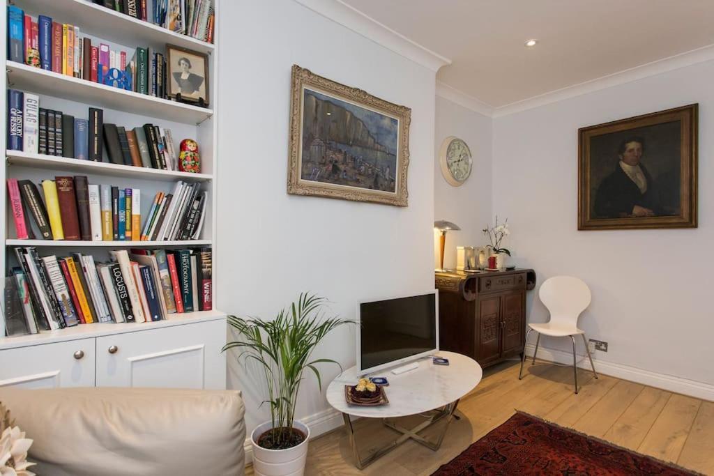 2 Bed Room Flat Near Westfield, West Londres Exterior foto